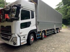 前二軸　低床フル架装