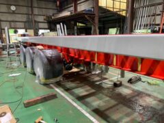 3軸トレーラー加工。